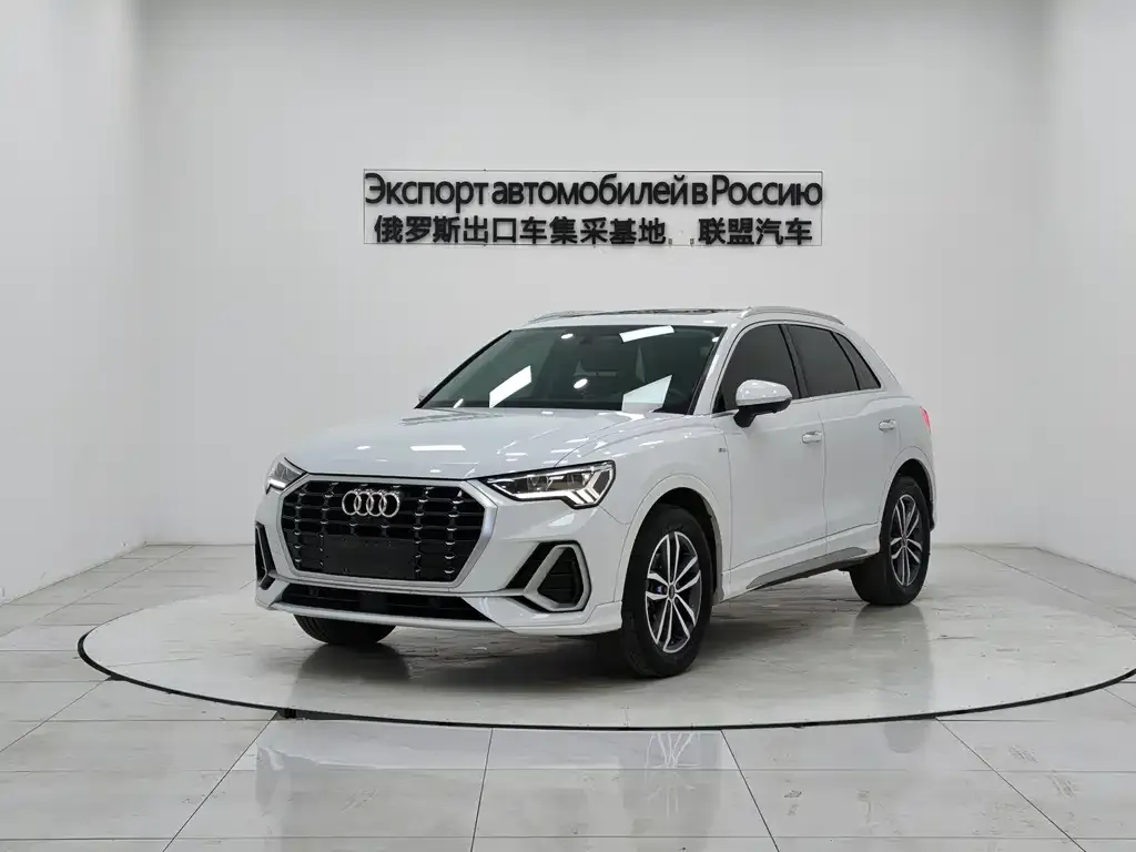 Audi Q3 2022 из CN, фото 1