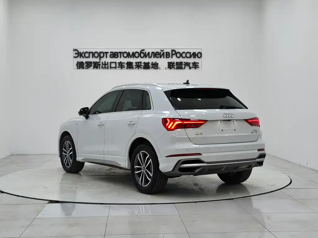 Audi Q3 2022 из CN, фото 6