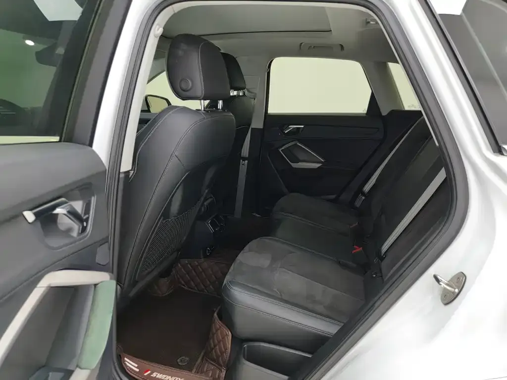 Audi Q3 2022 из CN, фото 4
