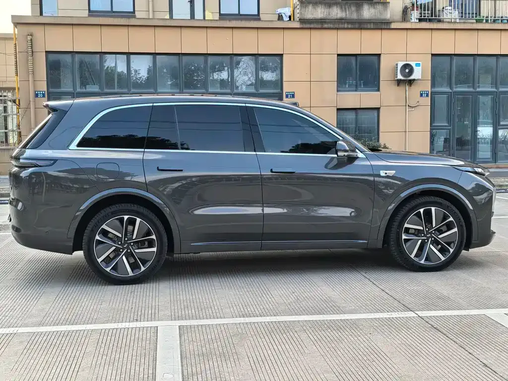 Li Auto Li L8 2025 из CN, фото 6