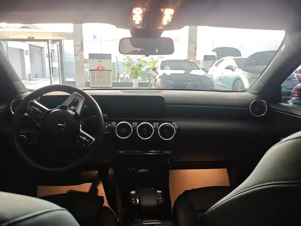 Mercedes-Benz A-Class 2021 из CN, фото 3