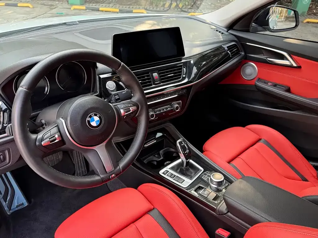 BMW 1 Series 2021 из CN, фото 7