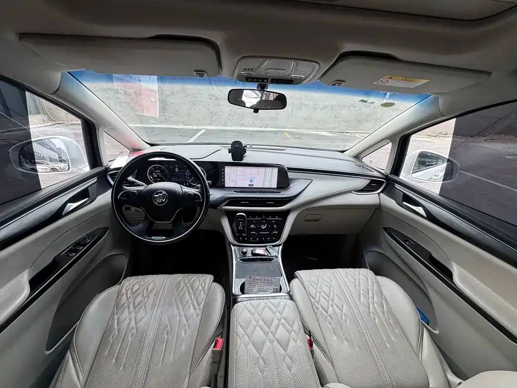 Buick GL8 2023 из CN, фото 6