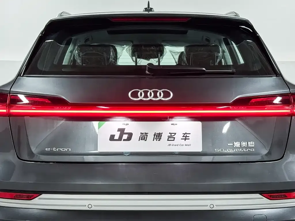 Audi e-tron 2026 из CN, фото 7