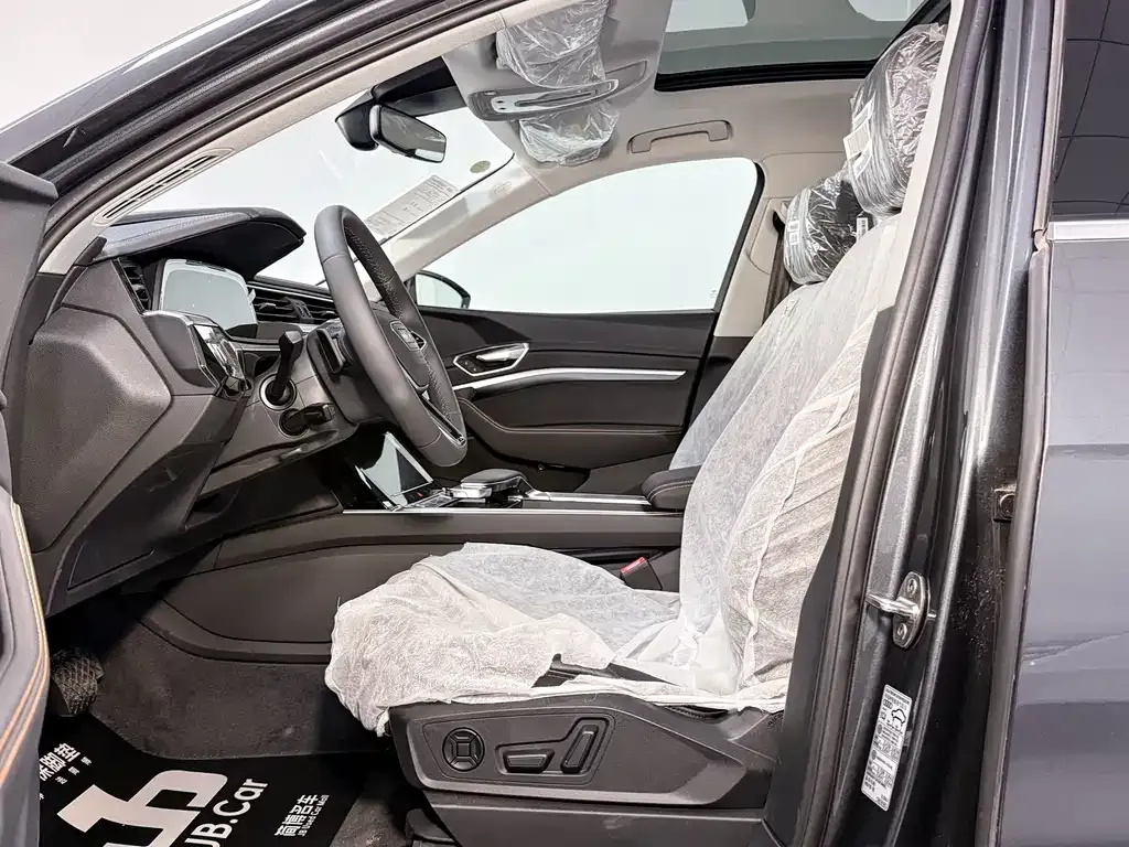 Audi e-tron 2026 из CN, фото 5