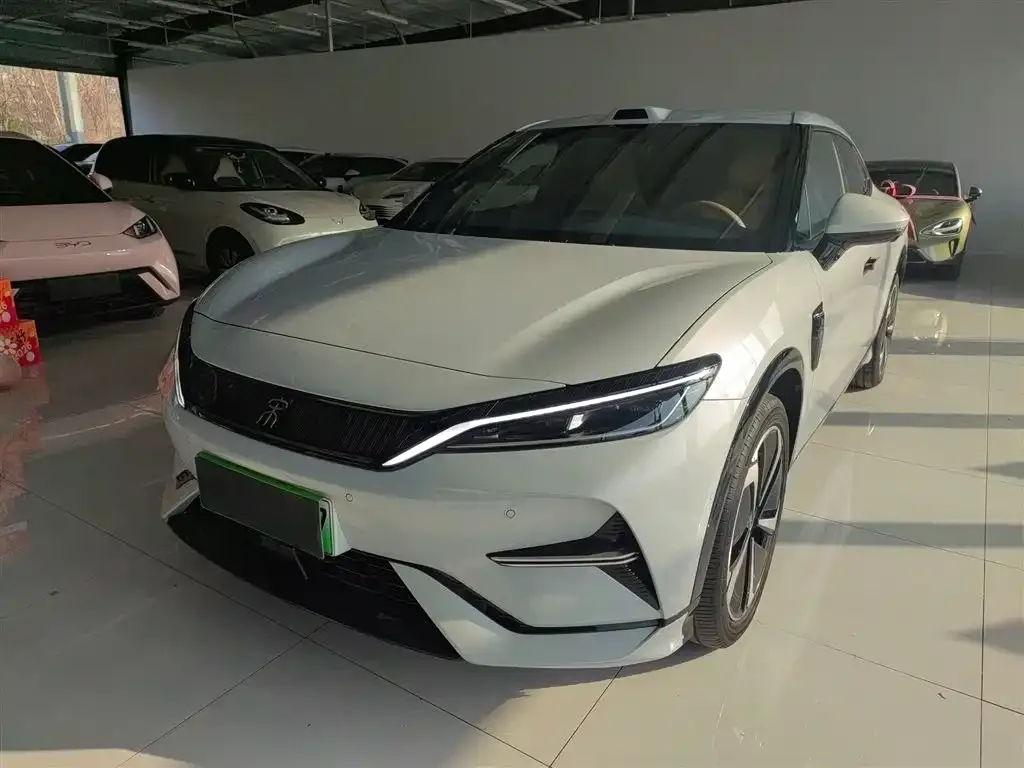 BYD L EV 2025 из CN, фото 1