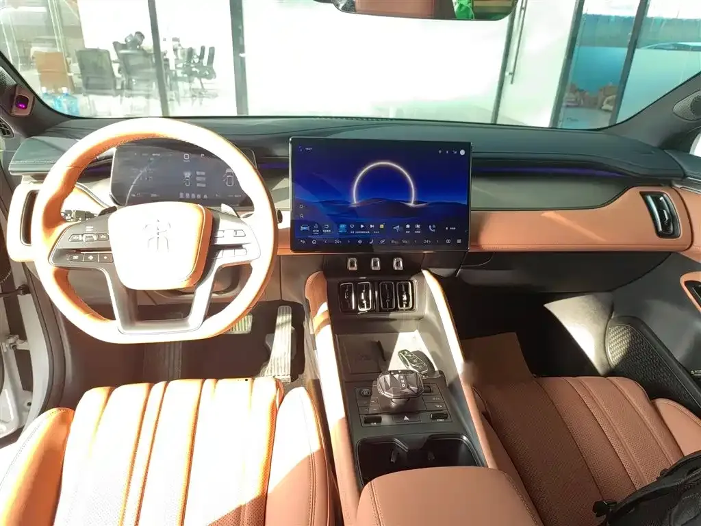 BYD L EV 2025 из CN, фото 8