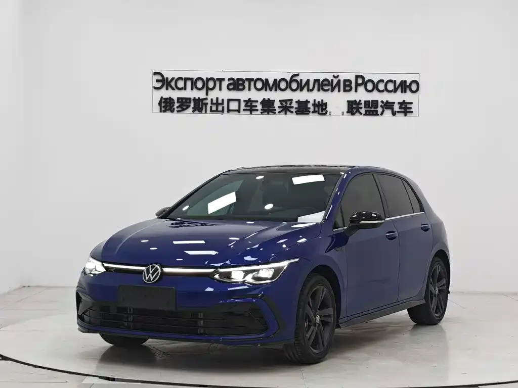 Volkswagen Golf 2023 из CN, фото 1