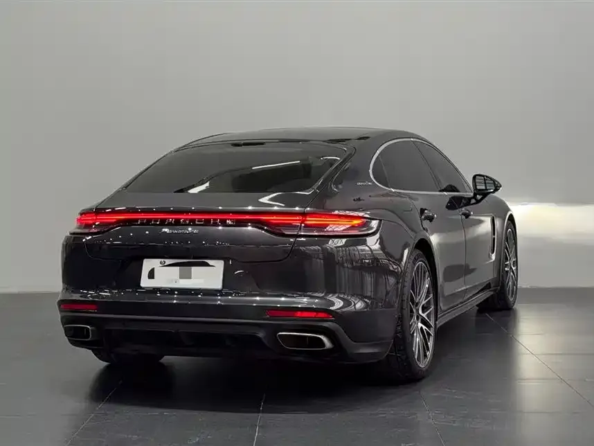 Porsche Panamera — фото 7