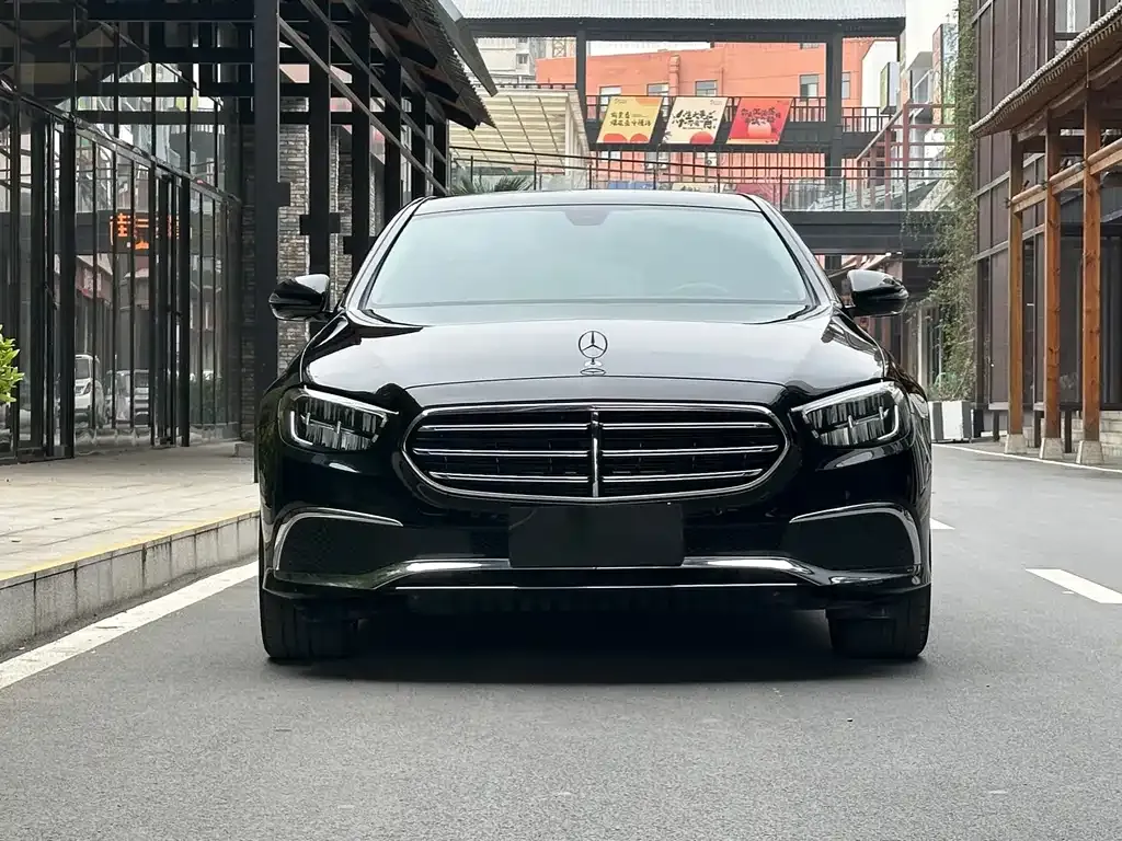 Mercedes-Benz E-Class 2022 из CN, фото 3