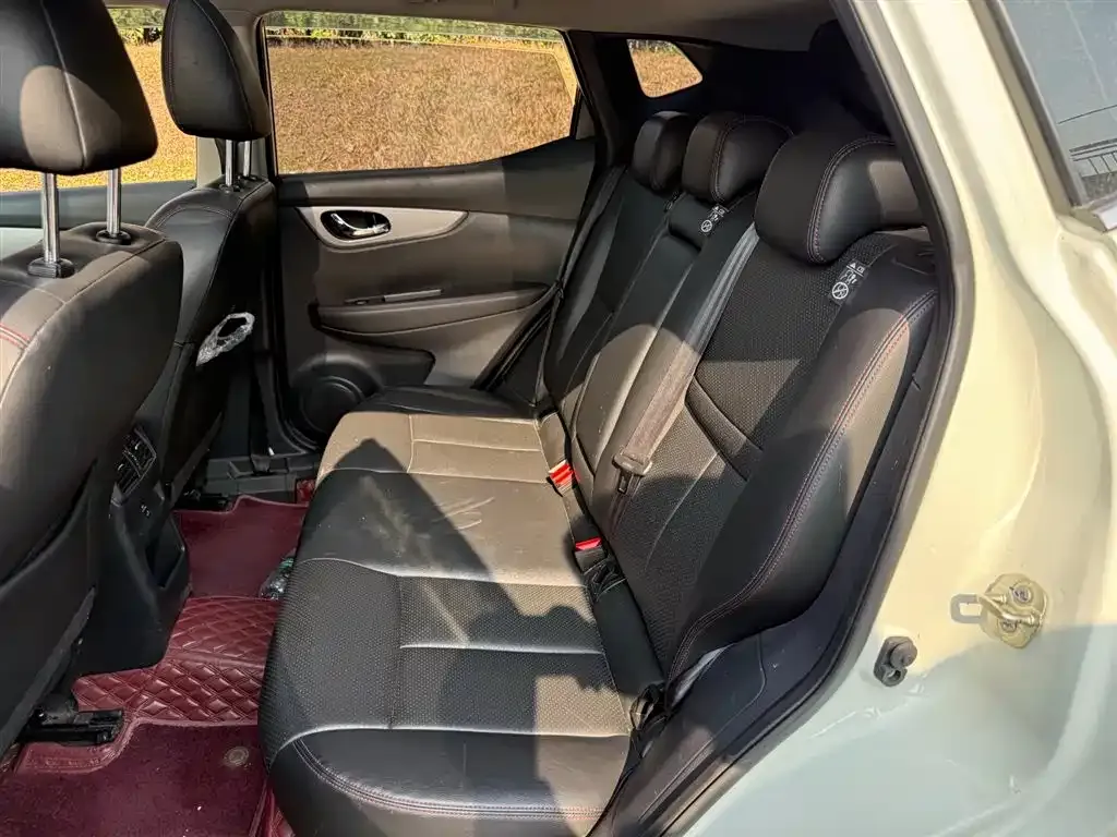 Nissan Qashqai 2023 из CN, фото 2