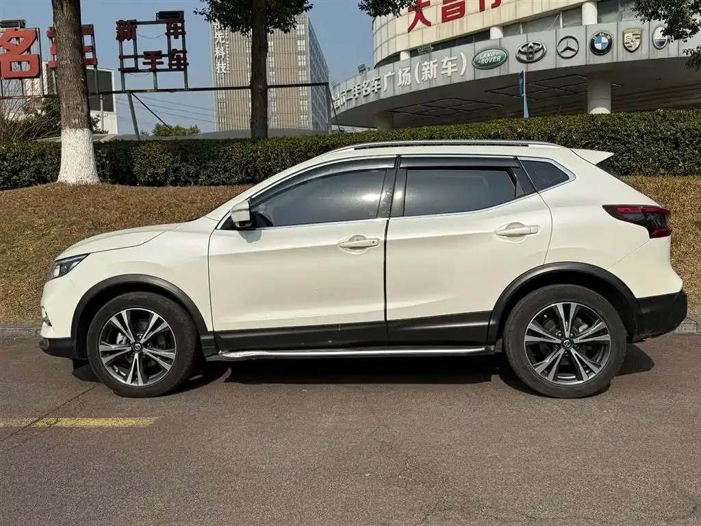 Nissan Qashqai 2023 из CN, фото 4