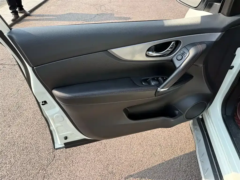 Nissan Qashqai 2023 из CN, фото 10