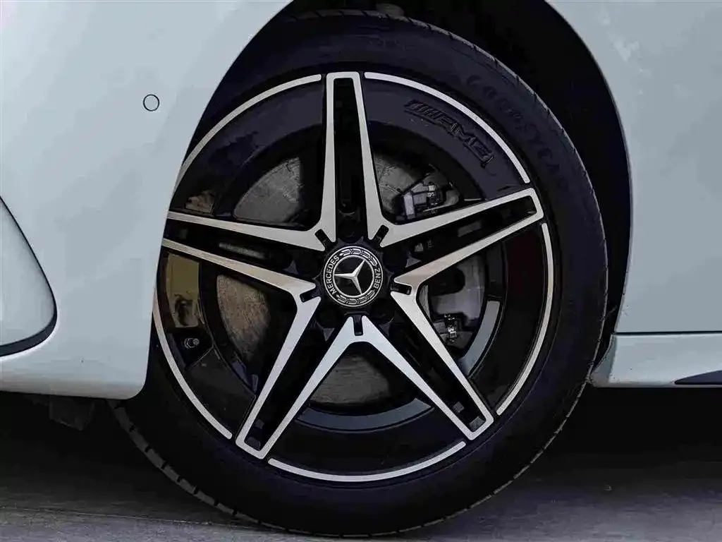 Mercedes-Benz C-Class 2024 из CN, фото 4