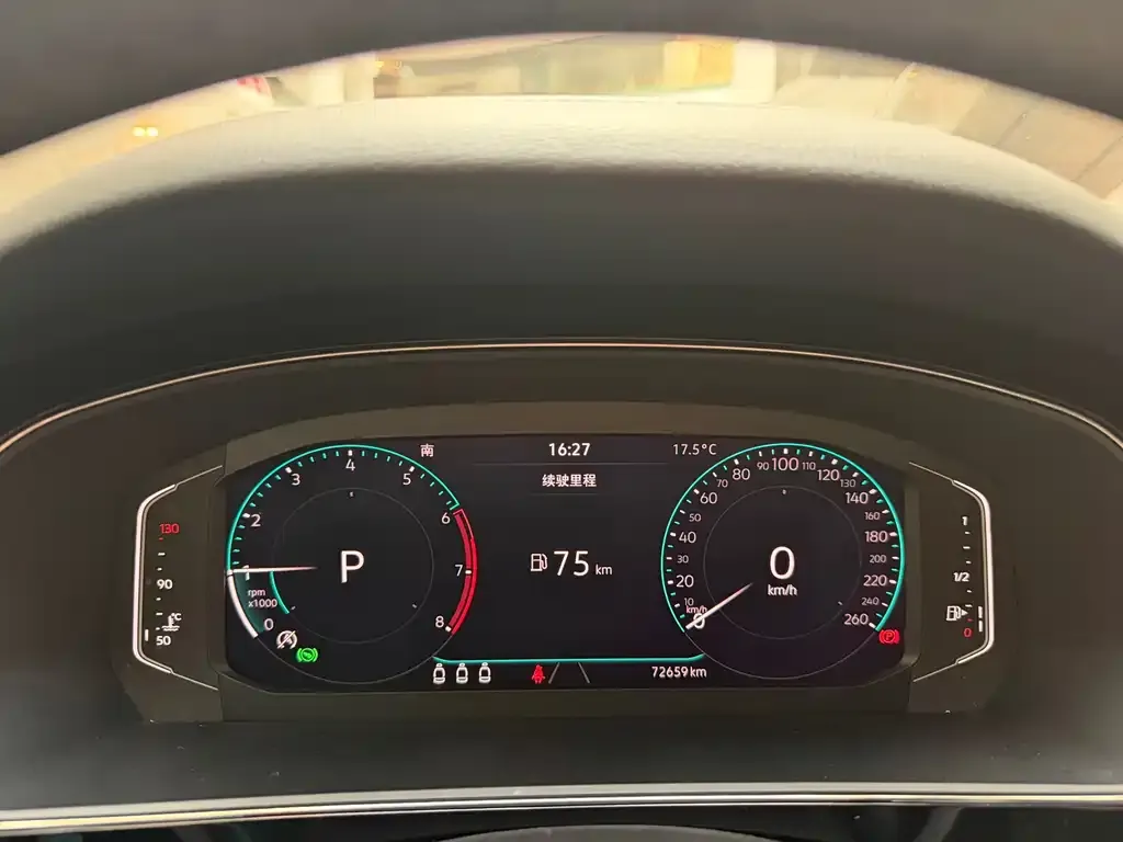 Volkswagen Passat 2021 из CN, фото 2