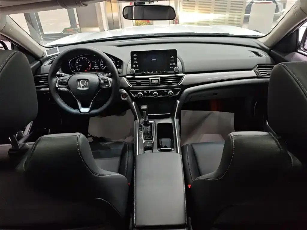 Honda Inspire 2021 из CN, фото 7
