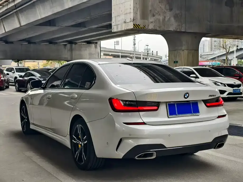 BMW 3 Series 2021 из CN, фото 6