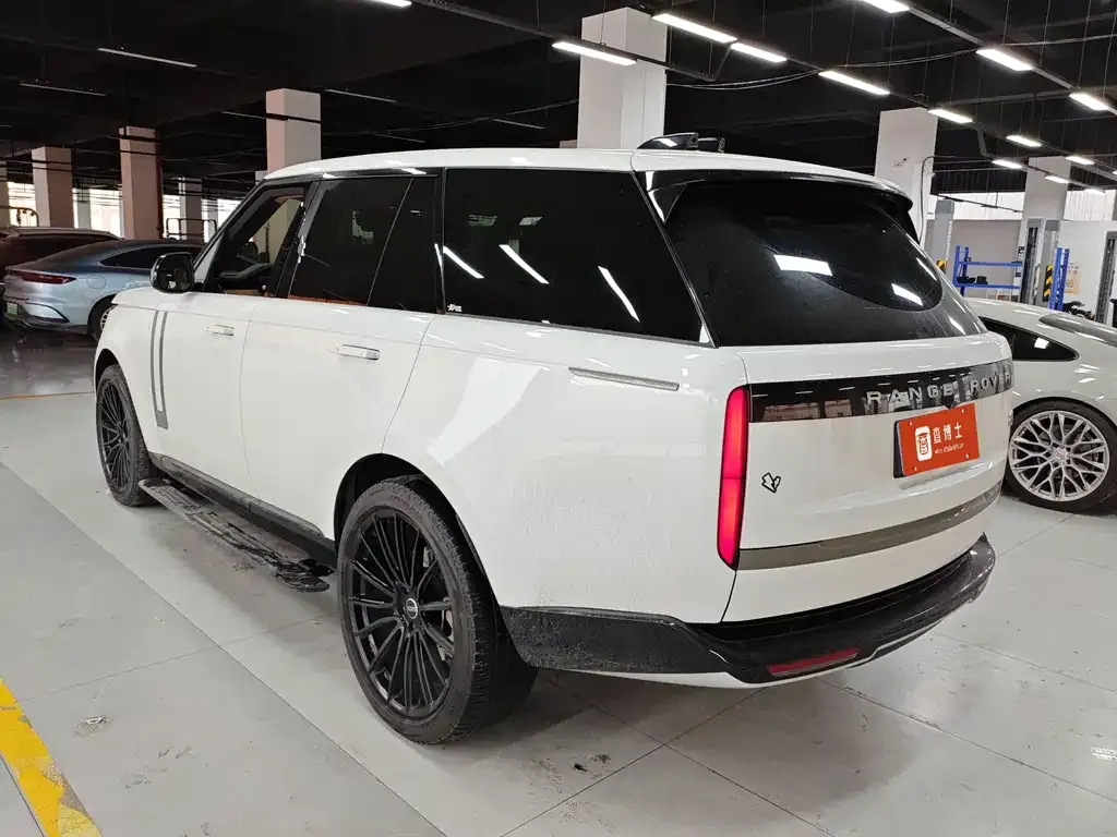 Land Rover Range Rover 2022 из CN, фото 2