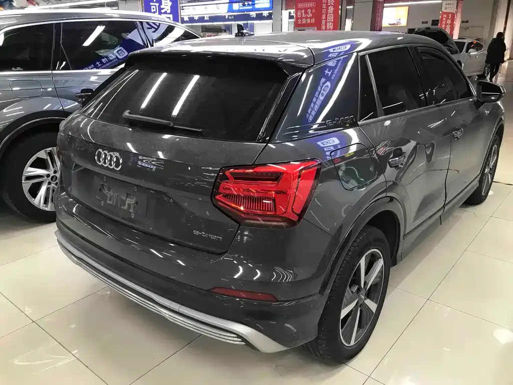 Audi Q2L e-tron 2021 из CN, фото 9