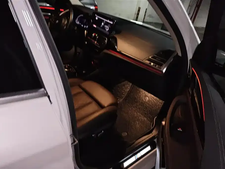 BMW iX3 2024 из CN, фото 5