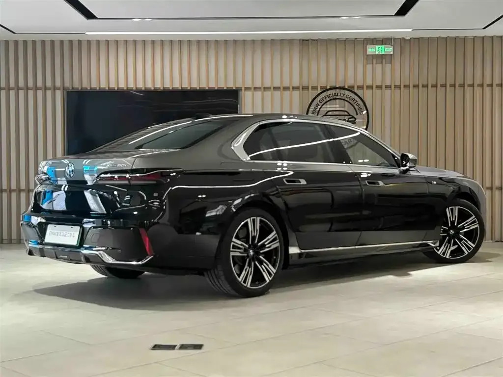 BMW i7 2024 из CN, фото 5