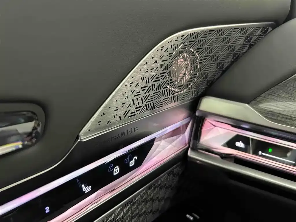 BMW i7 2024 из CN, фото 4