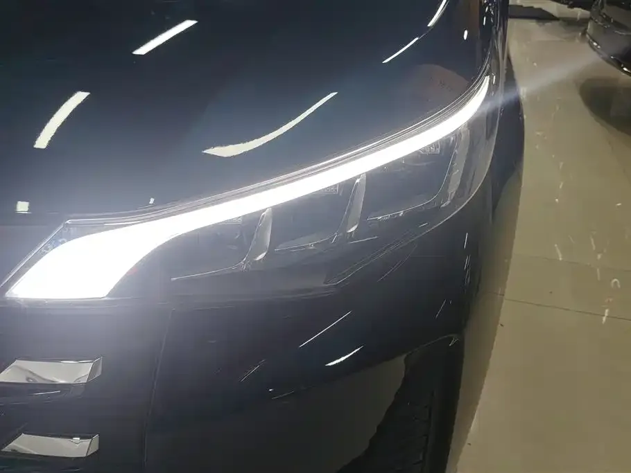 GAC Motor Trumpchi M6 2023 из CN, фото 2