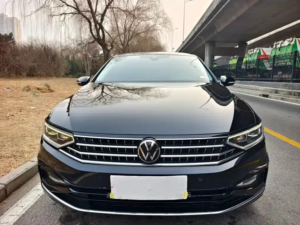 Volkswagen Magotan 2024 из CN, фото 2