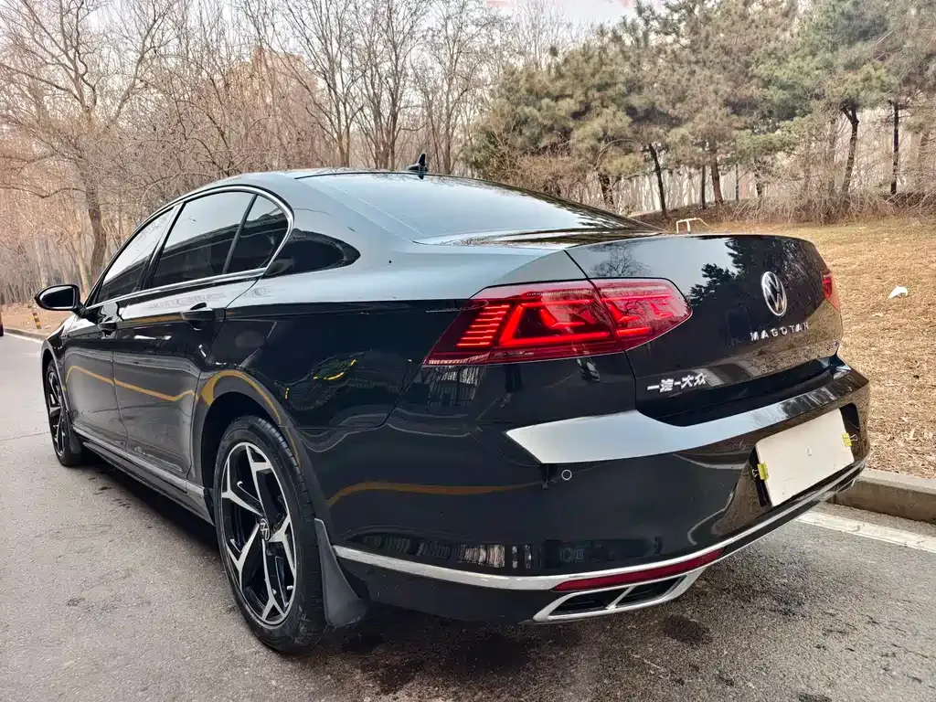 Volkswagen Magotan 2024 из CN, фото 4