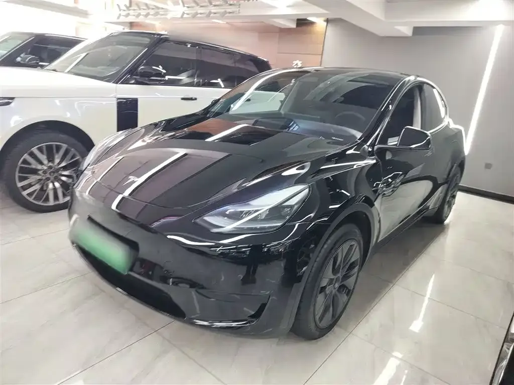 Tesla Model Y 2024 из CN, фото 6