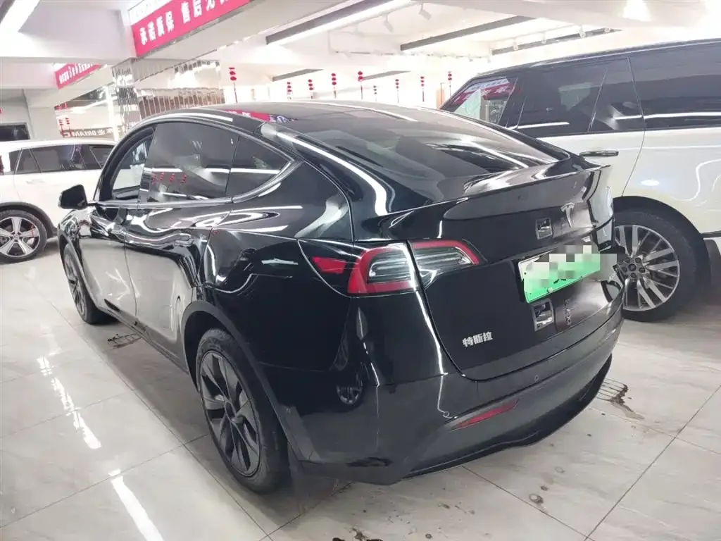 Tesla Model Y 2024 из CN, фото 8