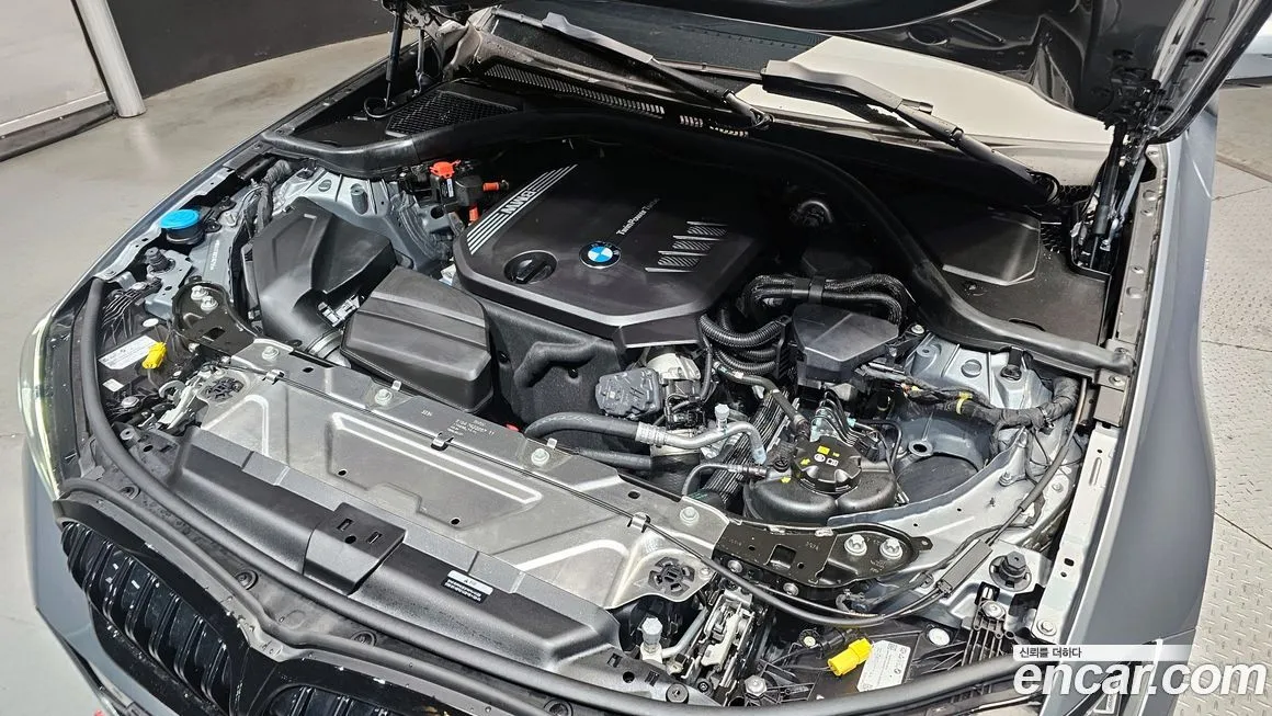 BMW 3-Series 2025 из KR, фото 3