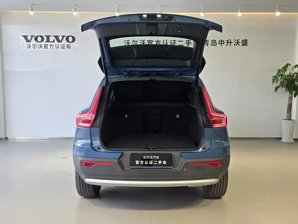 Volvo XC40 2025 из CN, фото 6