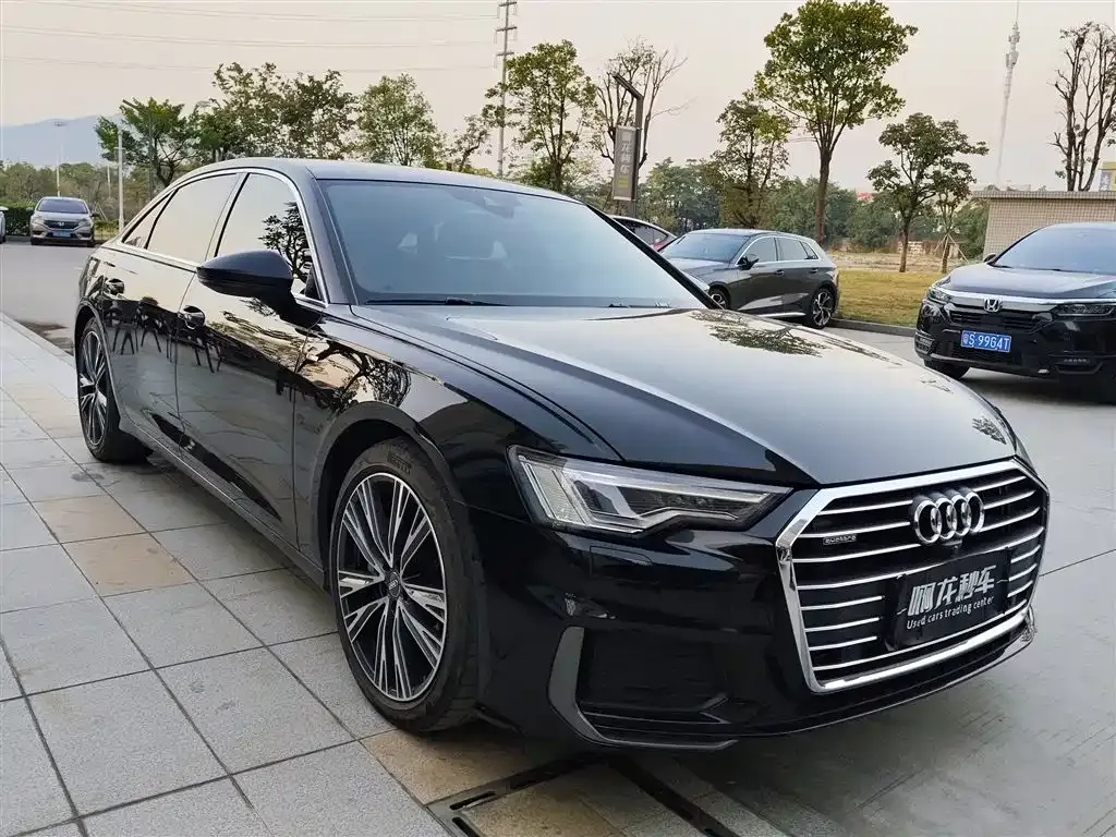 Audi A6L 2021 из CN, фото 3