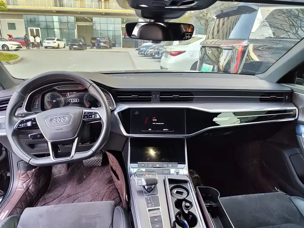 Audi A6L 2021 из CN, фото 5