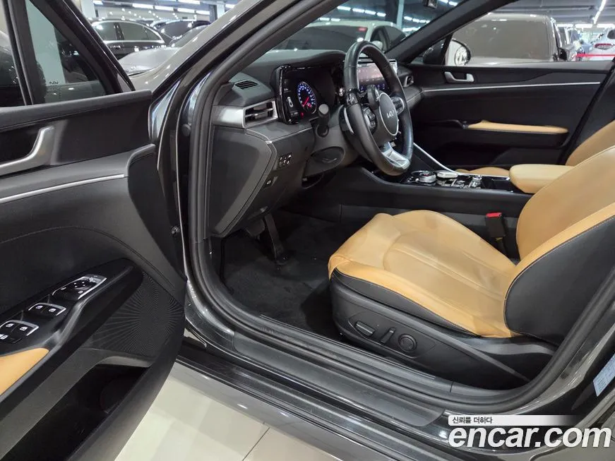 Kia K5 2023 из KR, фото 4