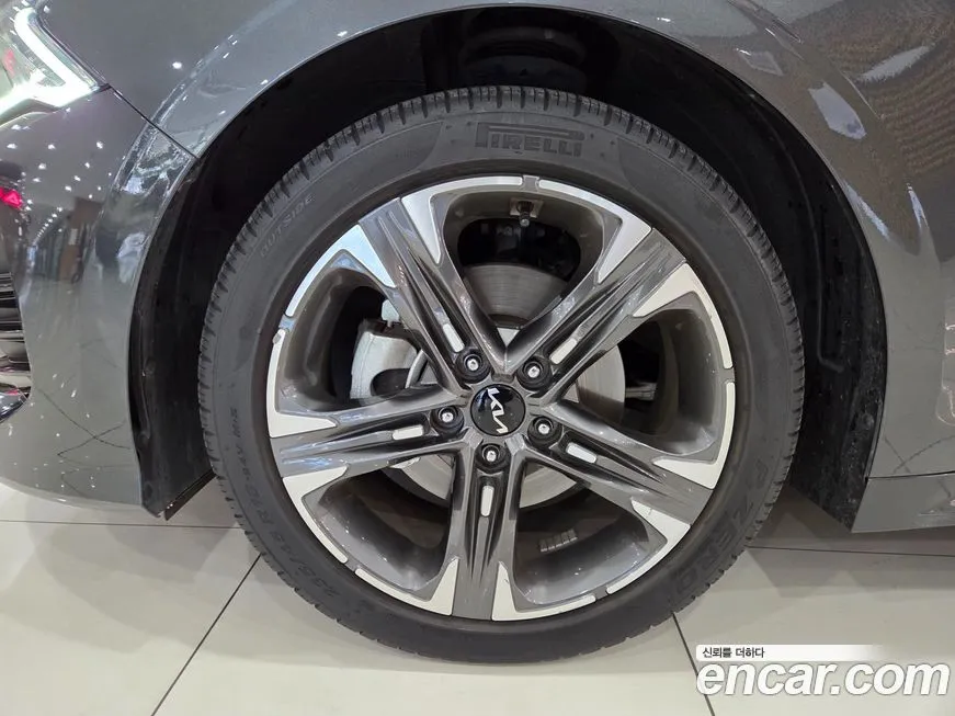 Kia K5 2023 из KR, фото 2