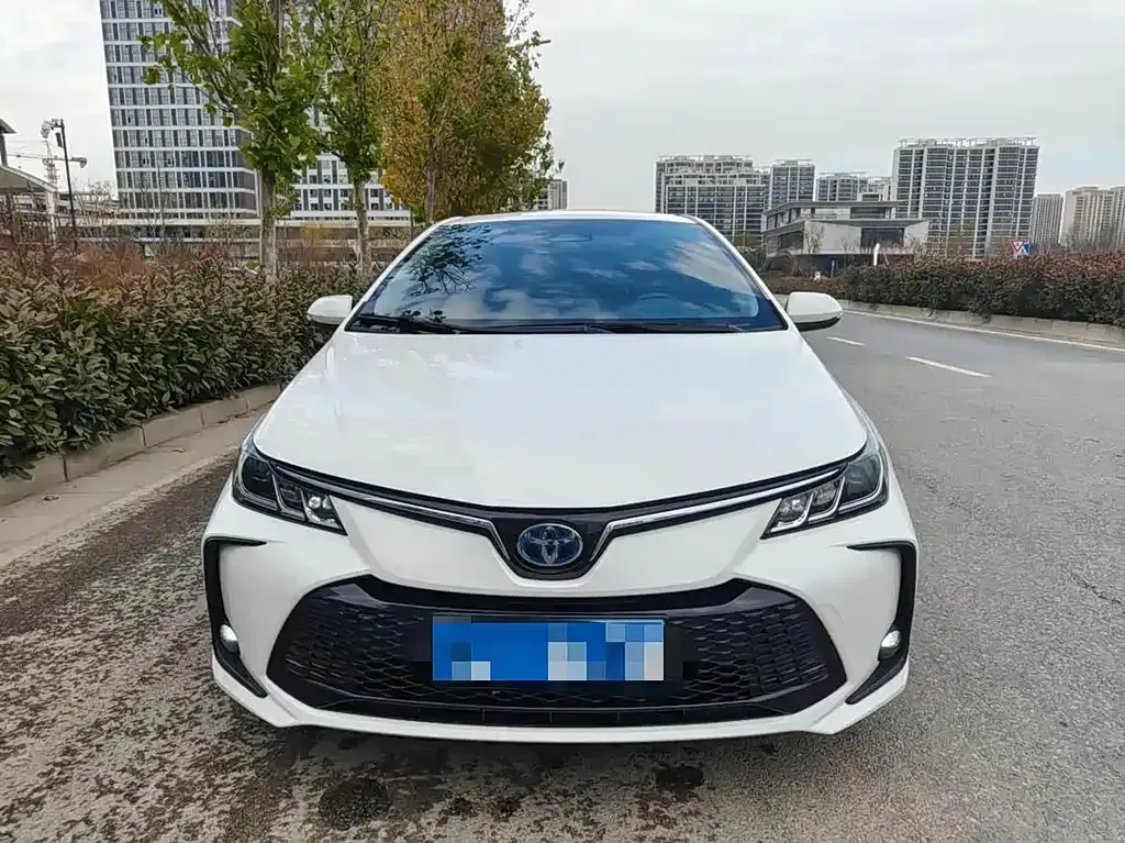Toyota Corolla 2024 из CN, фото 2
