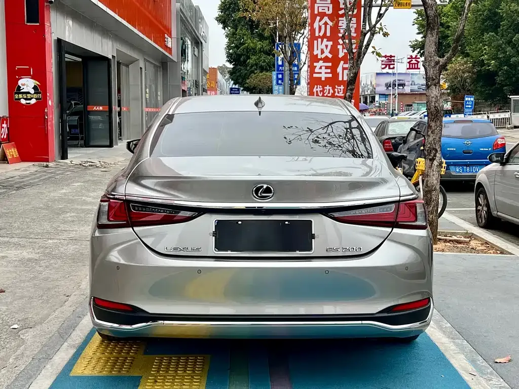 Lexus ES 2021 из CN, фото 8