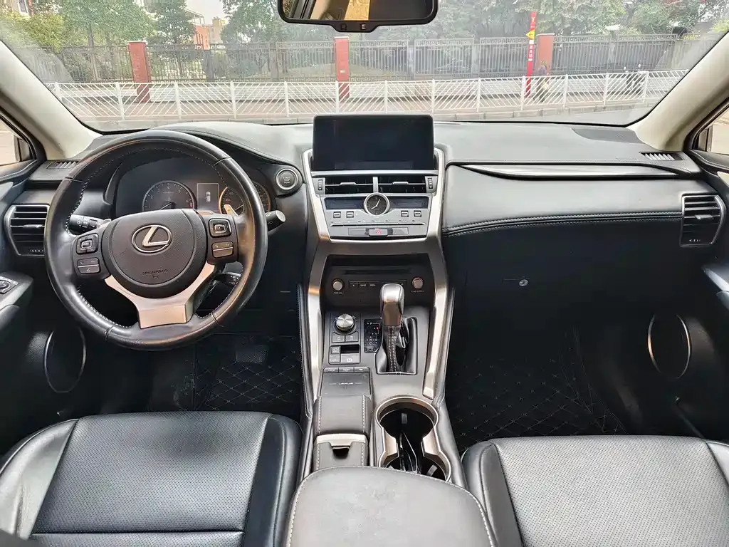 Lexus NX 2021 из CN, фото 6