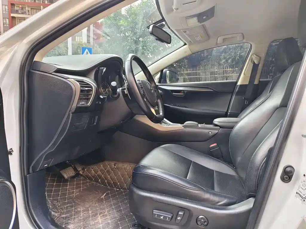 Lexus NX 2021 из CN, фото 3