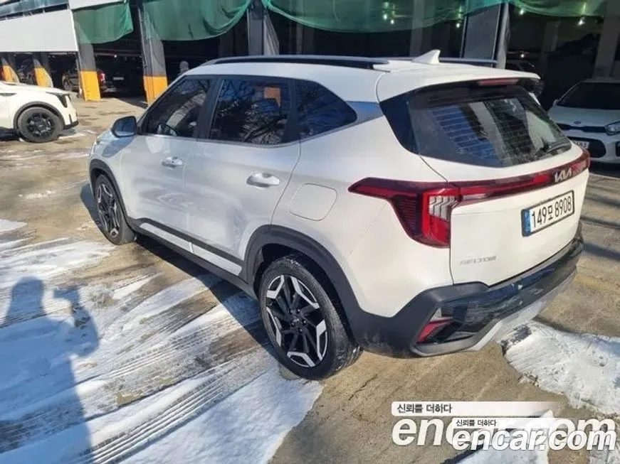 Kia Seltos 2023 из KR, фото 4