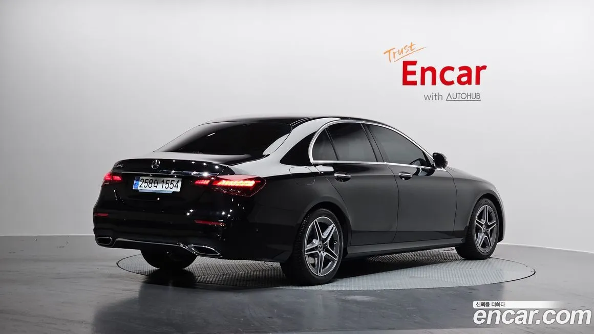 Mercedes-Benz E-Class 2023 из KR, фото 2