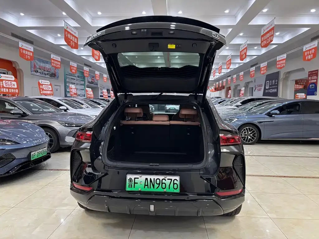 BYD L EV 2025 из CN, фото 5