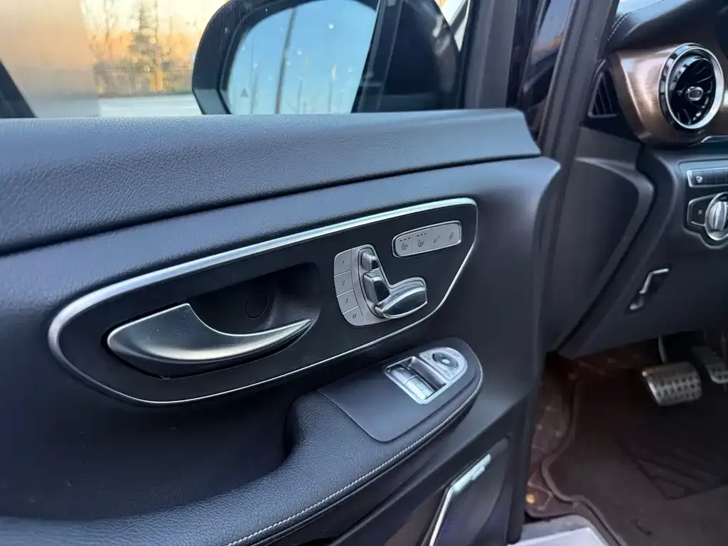 Mercedes-Benz V-Class 2024 из CN, фото 7