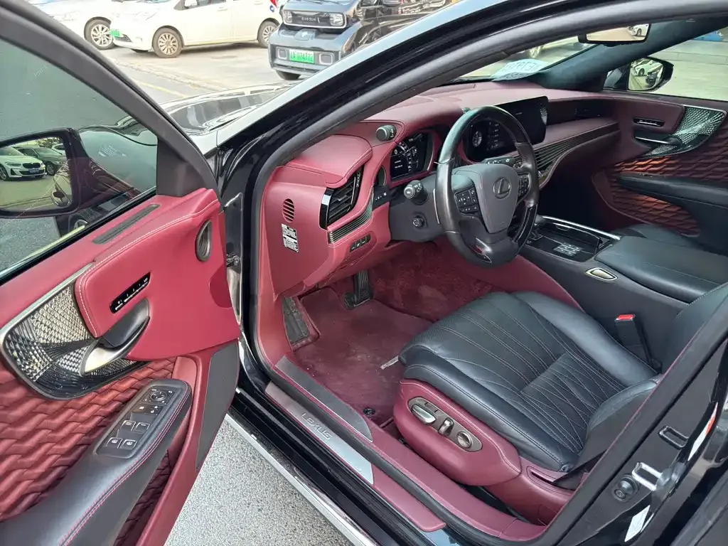 Lexus LS 2022 из CN, фото 4