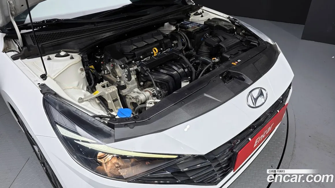 Hyundai AVANTE — фото 9