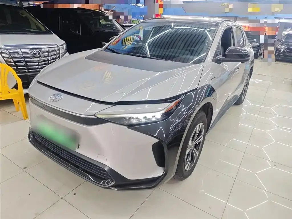 Toyota bZ4X 2022 из CN, фото 7