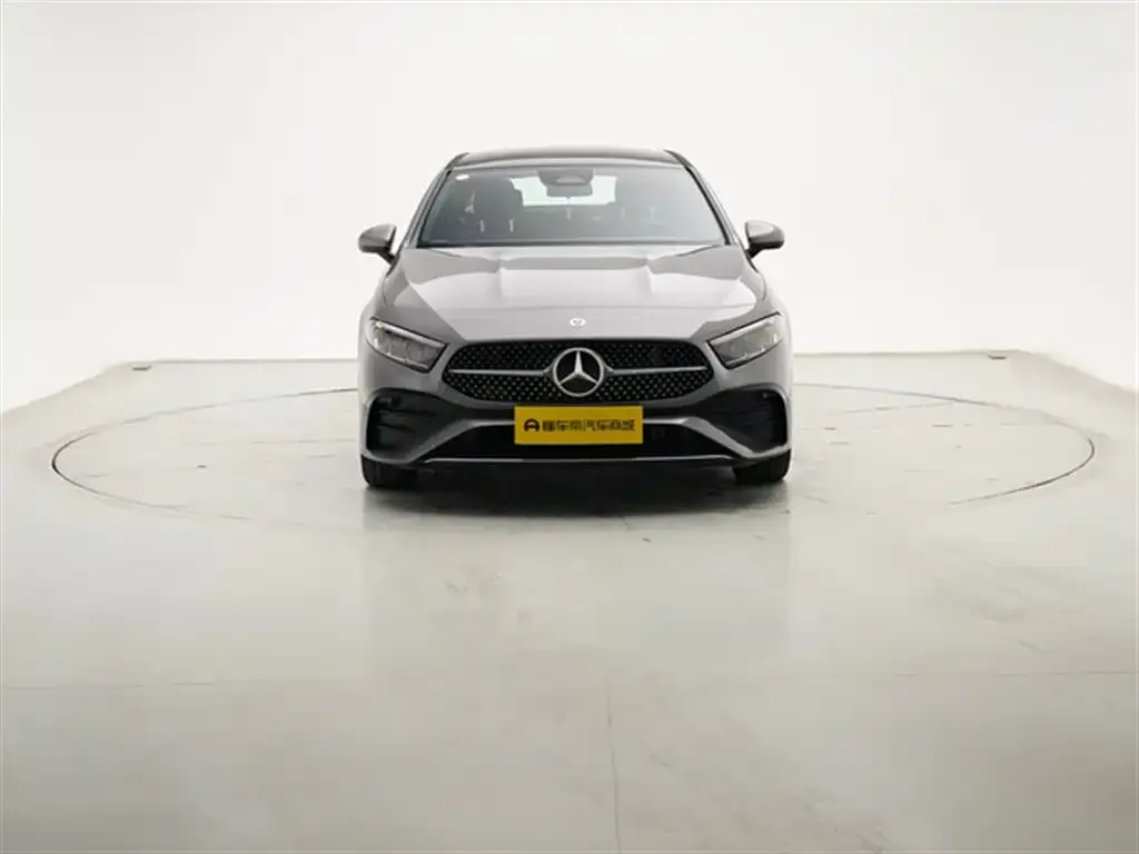 Mercedes-Benz A-Class 2023 из CN, фото 7