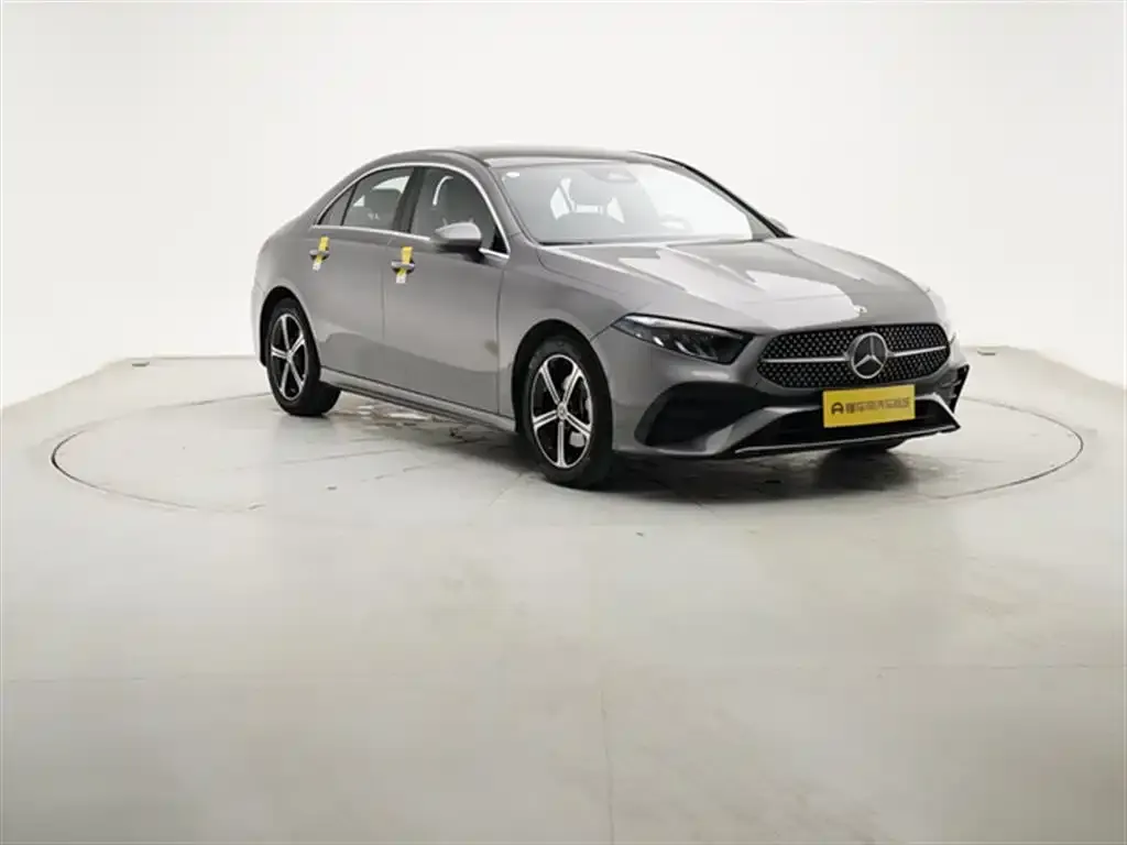 Mercedes-Benz A-Class 2023 из CN, фото 3